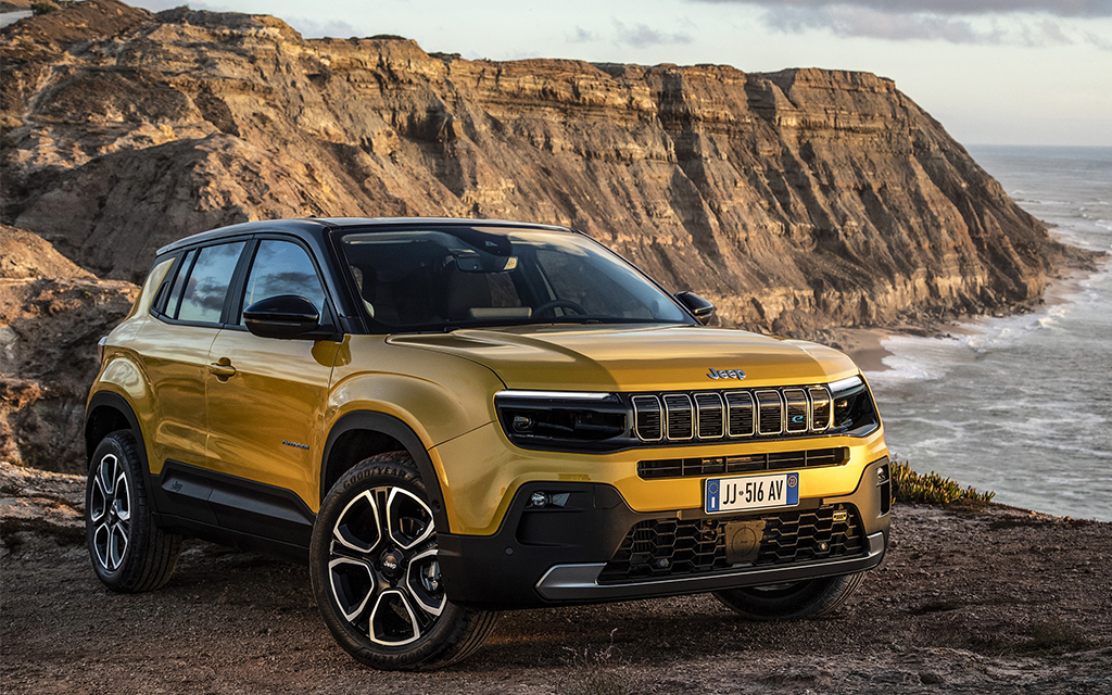 JEEP AVENGER FACE AVANT