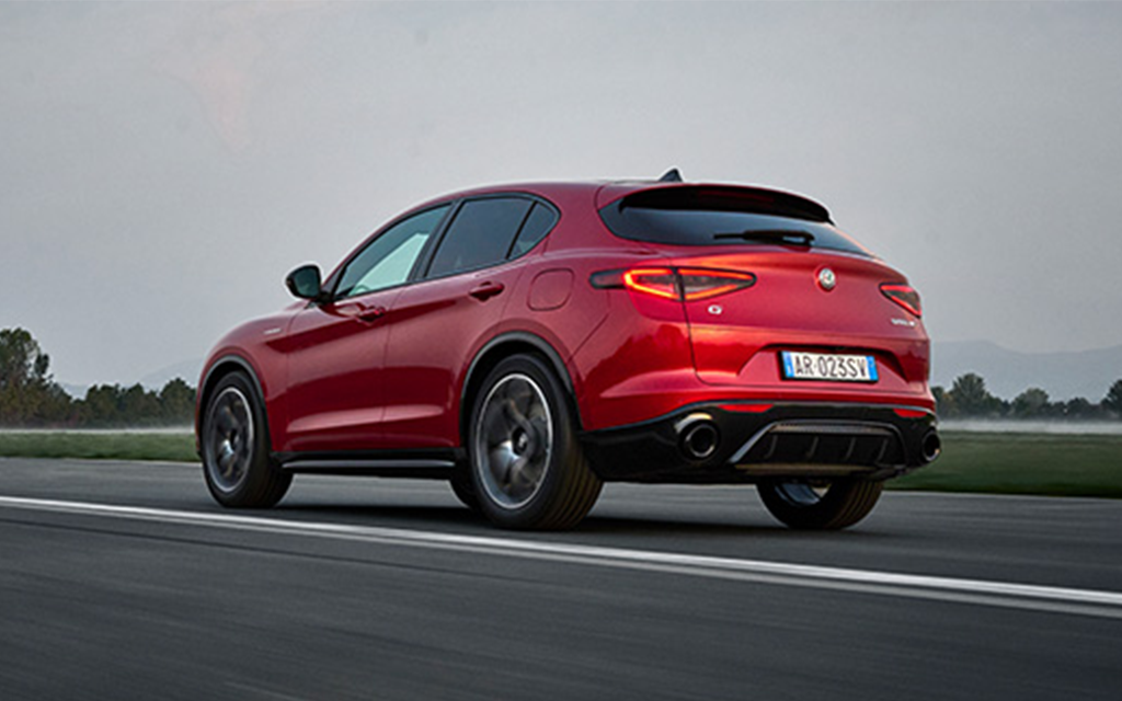 Stelvio arrière