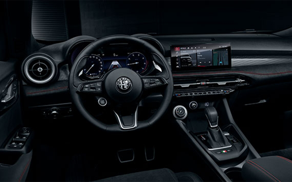 INTERIEUR TONALE PHEV